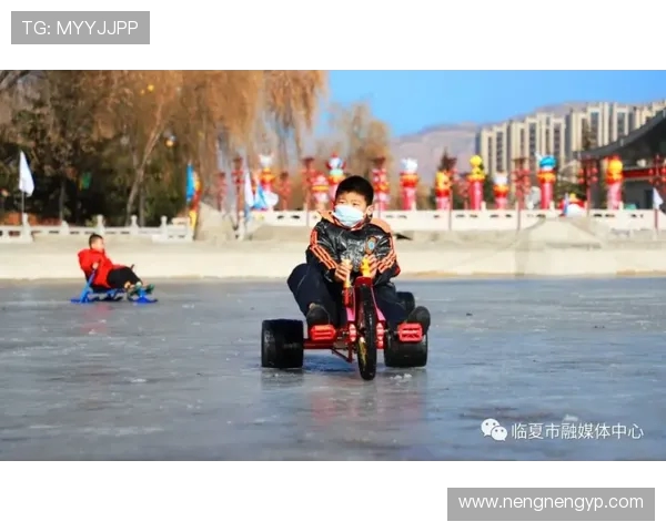 滑板文化的碰撞与融合：深入解析杭州滑板队的战术与精神